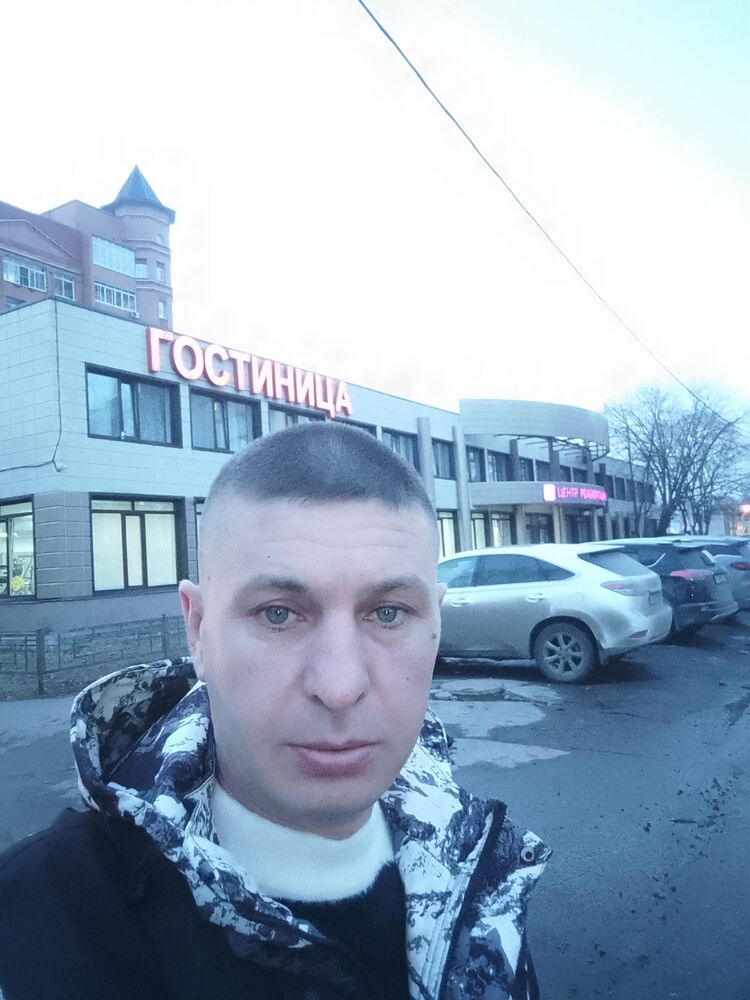  44572657  , 42 ,    