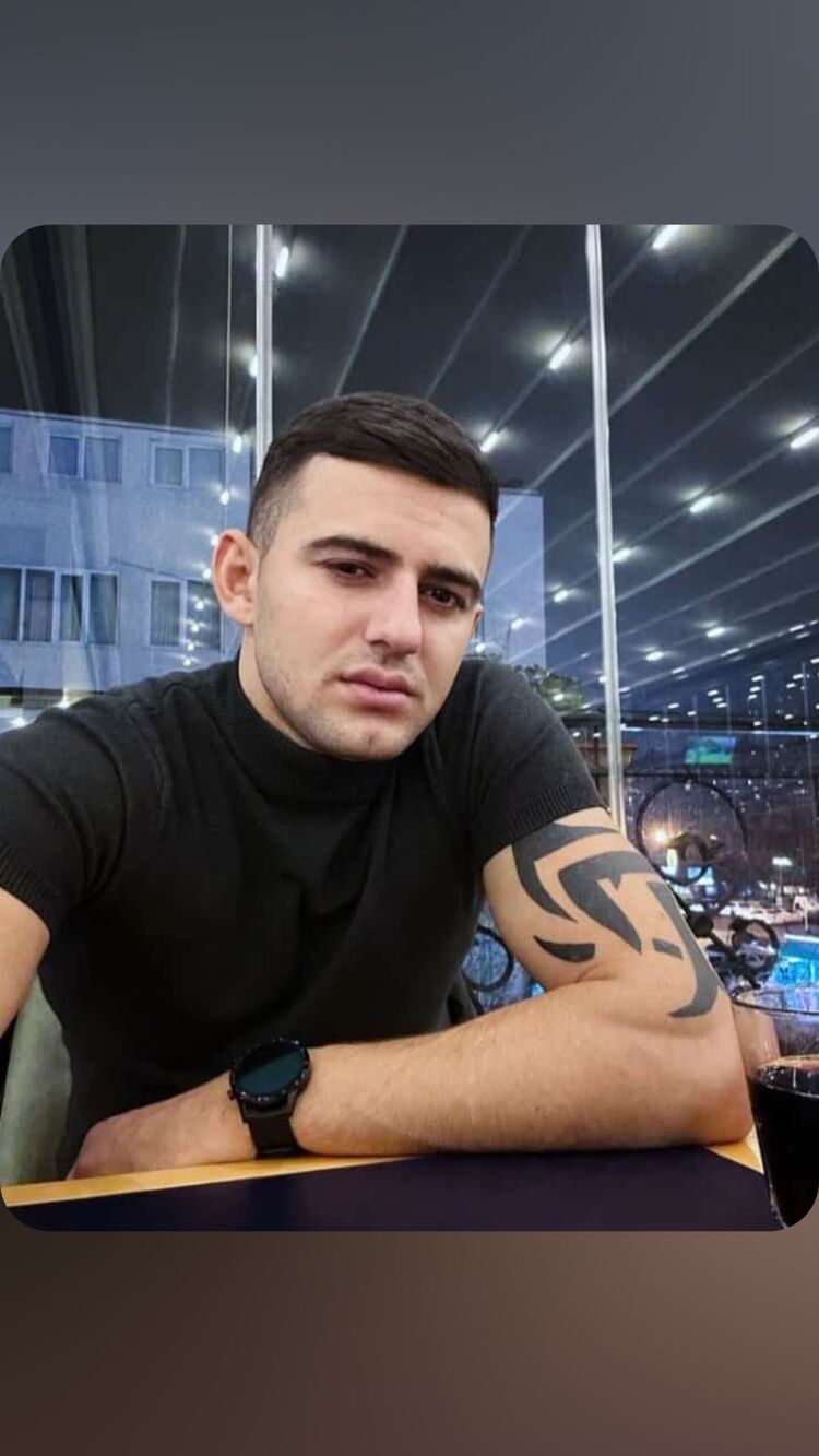  49959217  Samir, 26 ,    