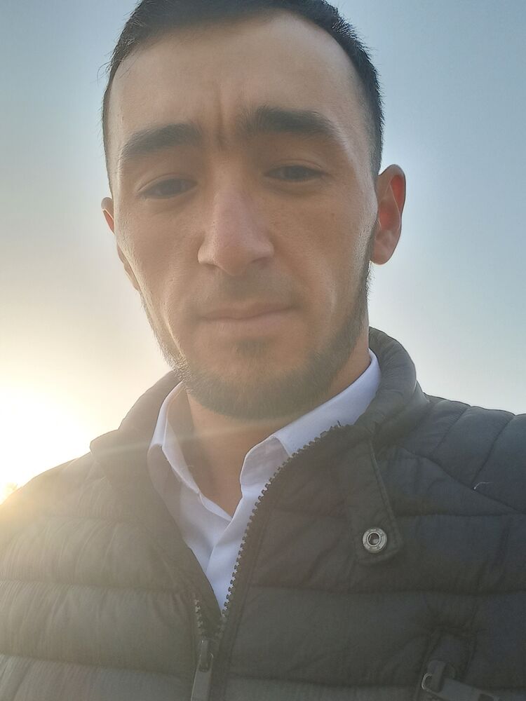  31105057  , 28 ,    -