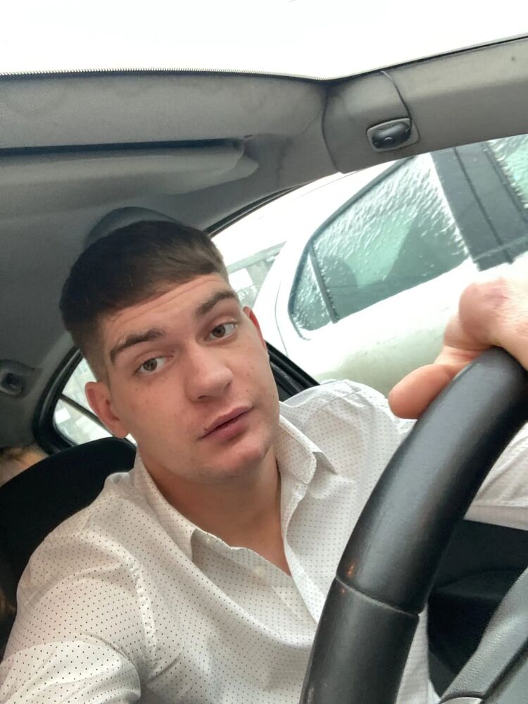  29414907  Grigory, 30 ,     