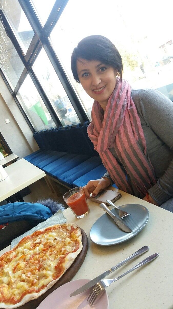  19784597  Stefaniya, 47 ,    