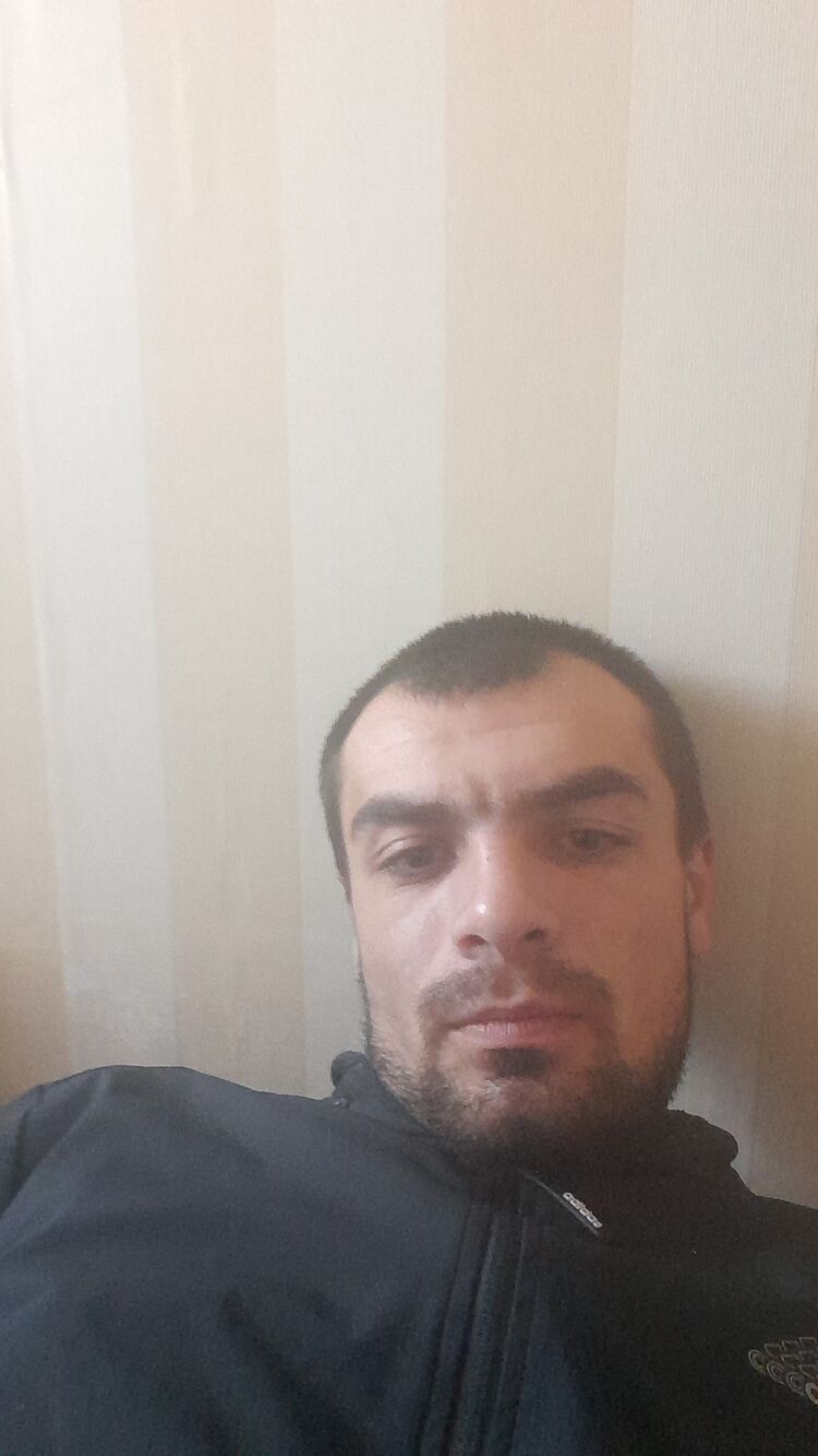  39443607  C, 29 ,    