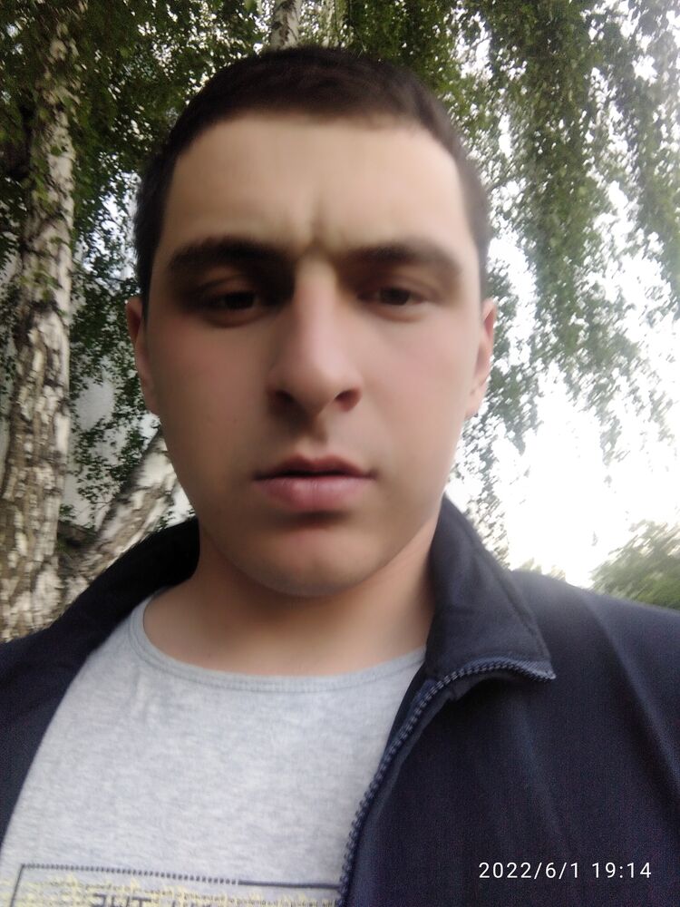  ,   Ilnaz, 25 ,   ,   