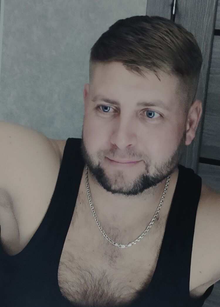  42118827  , 38 ,     