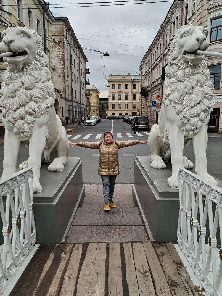  ,   Irina, 61 ,   ,   , c 