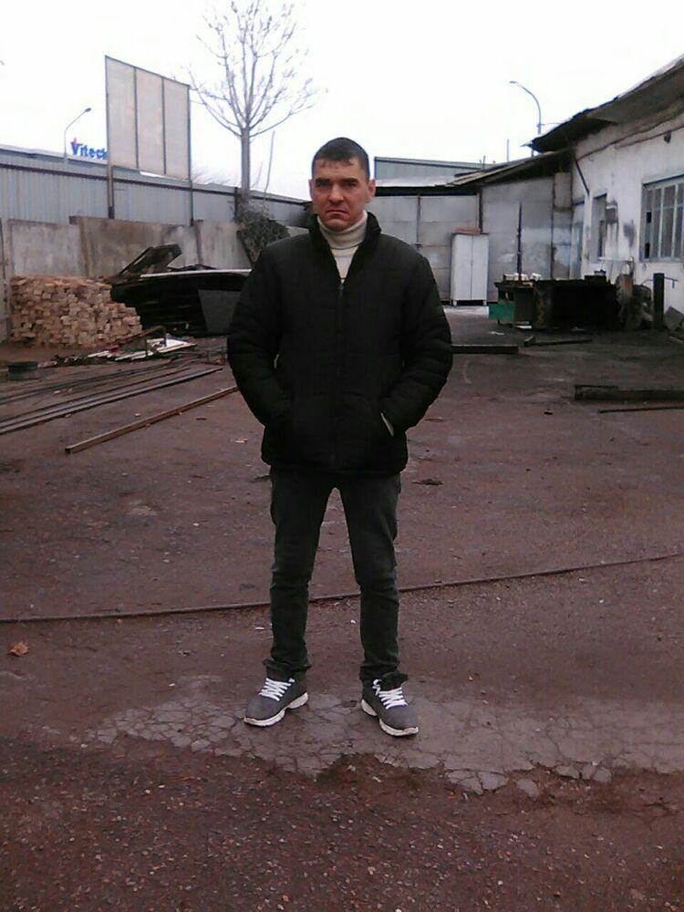  24782157  , 41 ,    