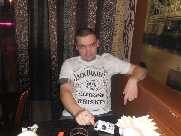  ,   Andrej, 37 ,   