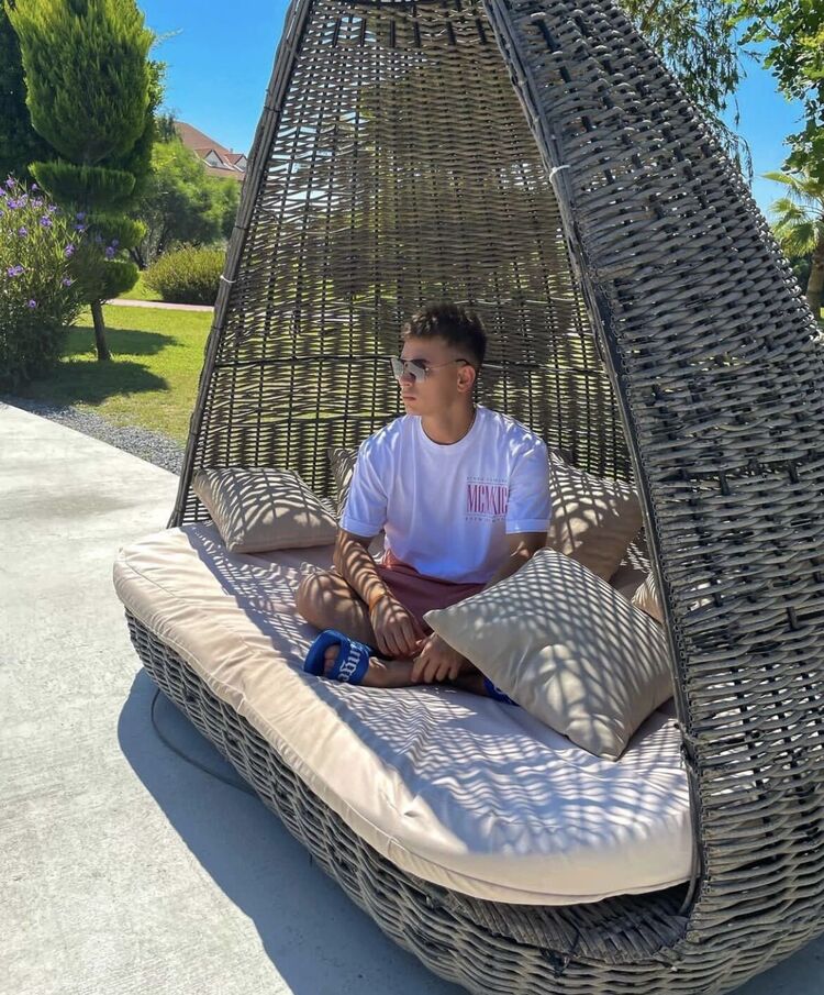  ,   , 26 ,   ,   