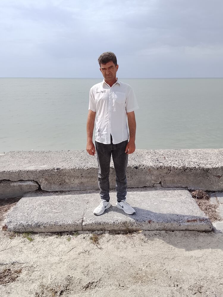  51723367  , 45 ,    