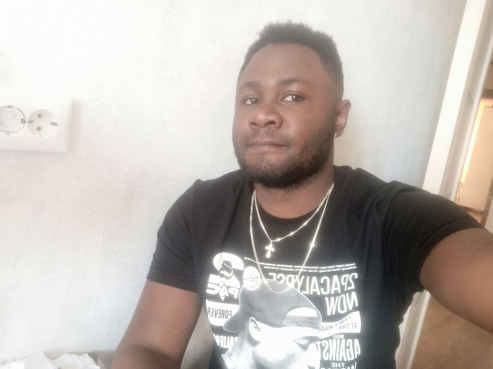  36992957  , 33 ,    -