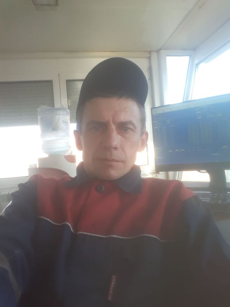  22827667  , 41 ,    