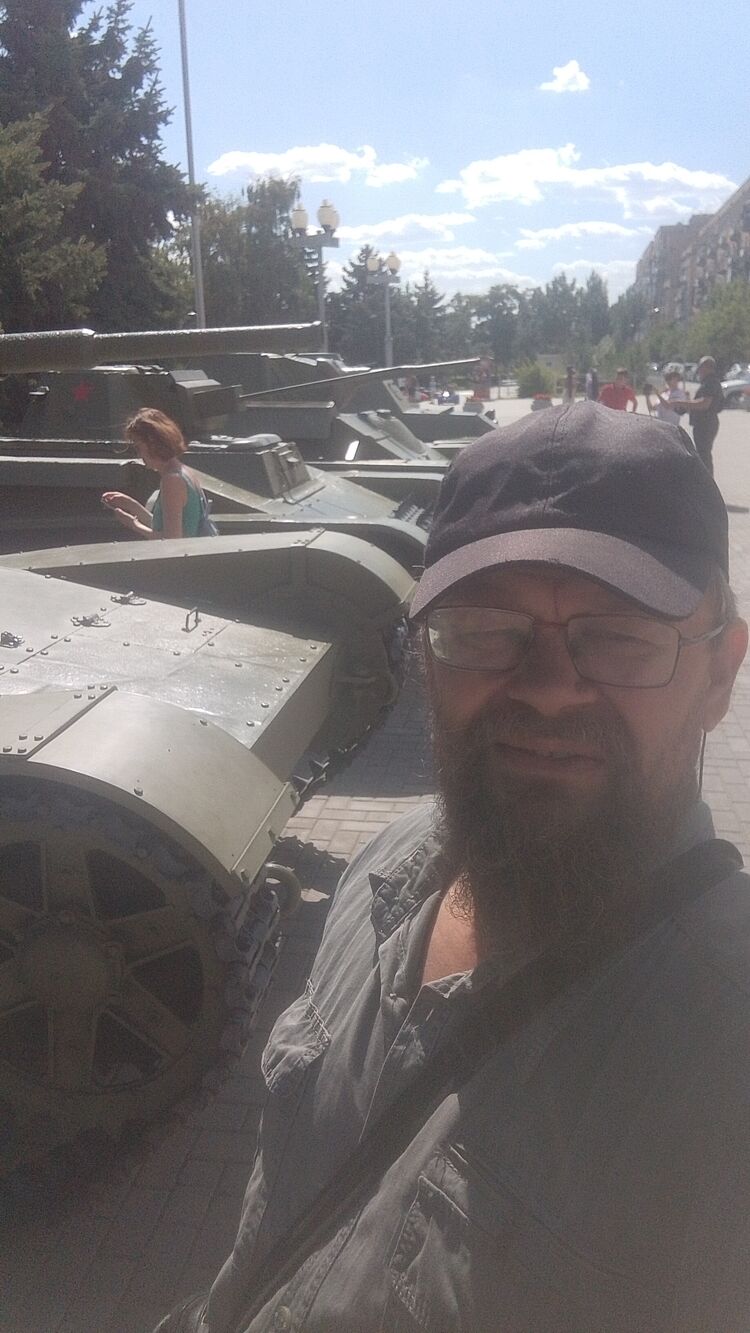  54731457  , 51 ,    -