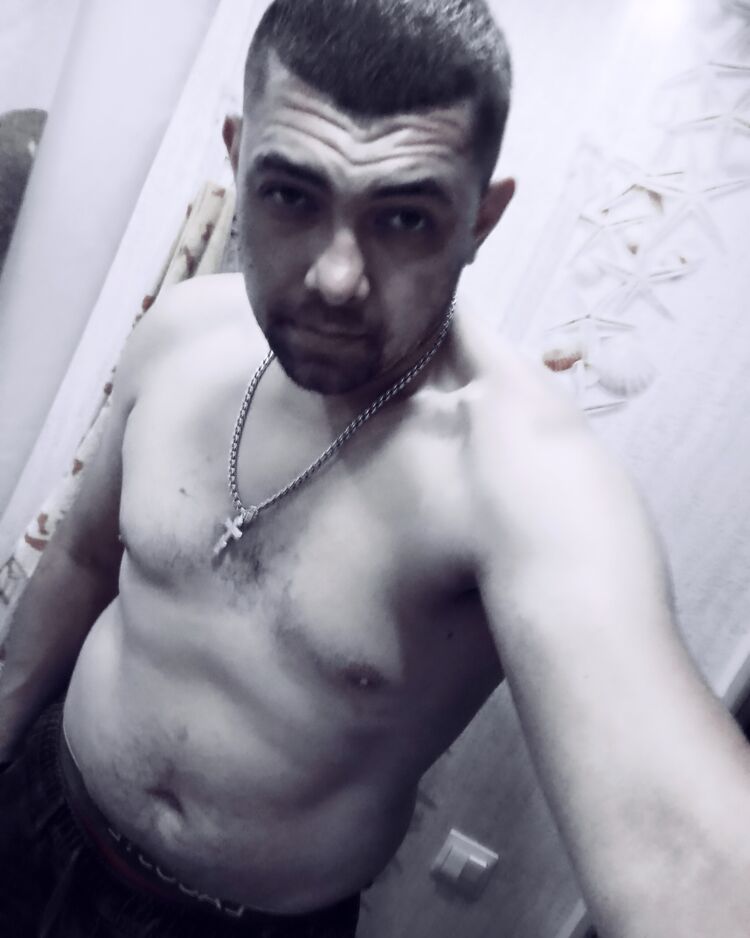  ,   Max, 33 ,   ,   , c 