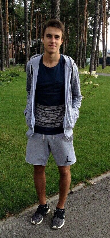 ���� 8438277 ������� ����, 32 ����, ���� ���������� � ��������