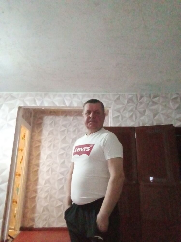 42551627  , 48 ,    