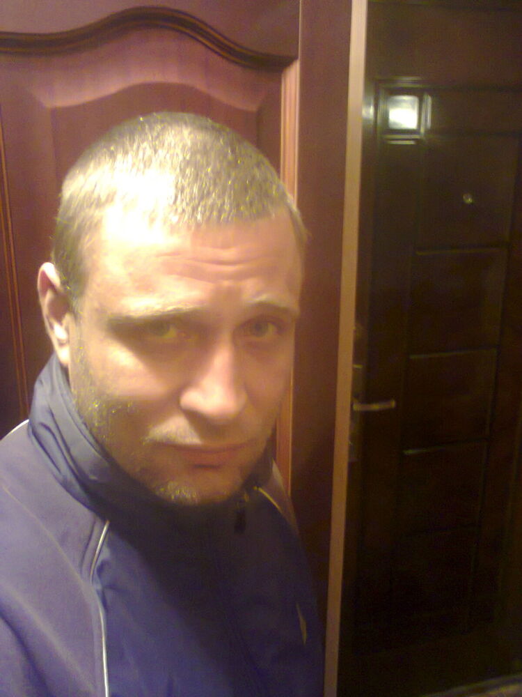  4250107  Aleksandr, 50 ,    