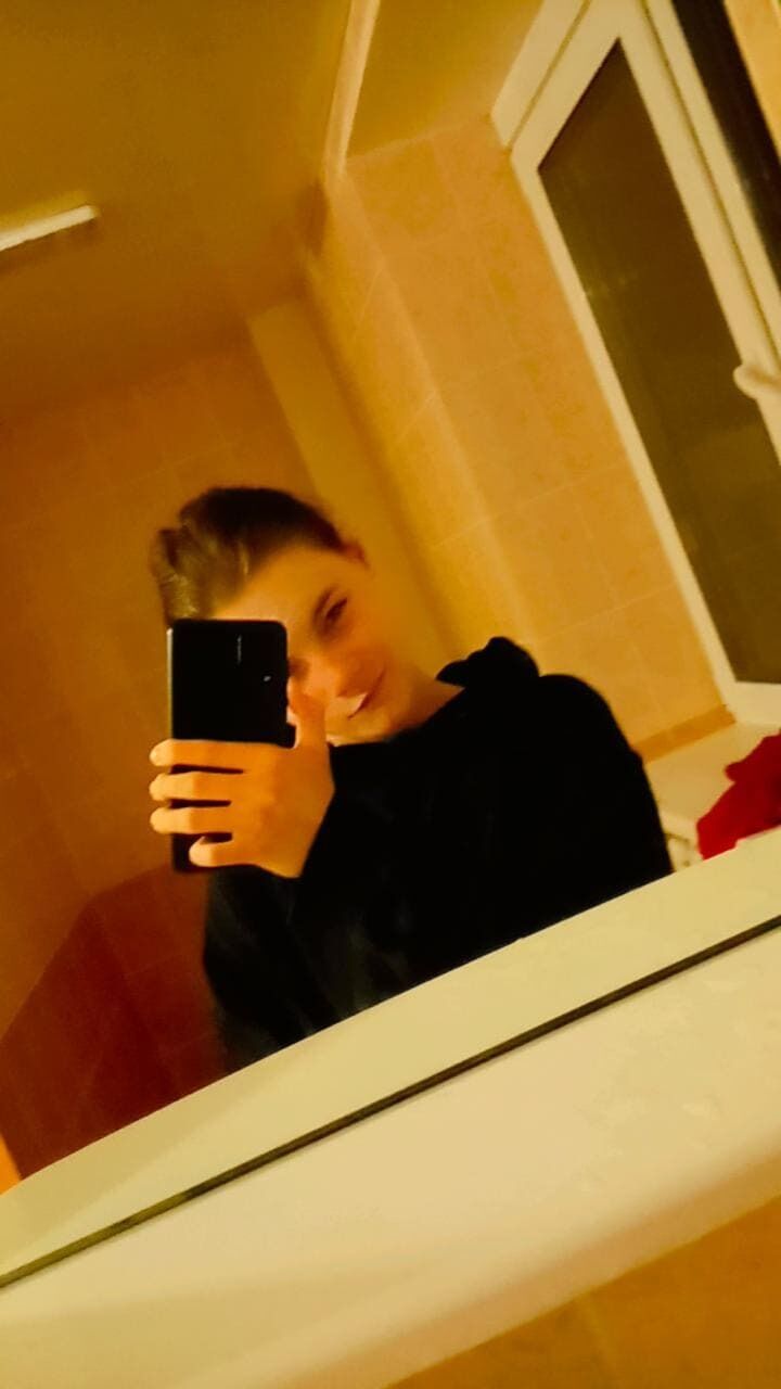  34667407  Dasha, 23 ,    