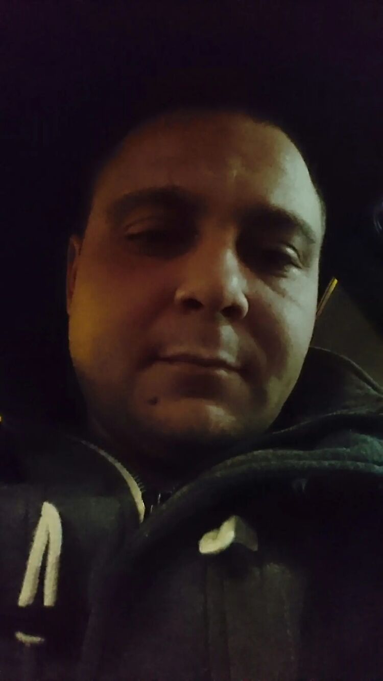  28150887  , 42 ,    