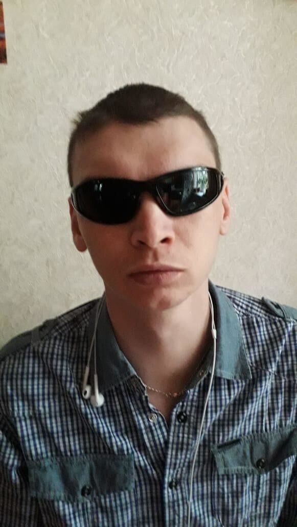  19044277  , 39 ,    