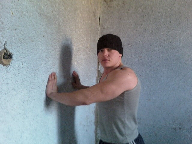  4613477  Dima, 34 ,    
