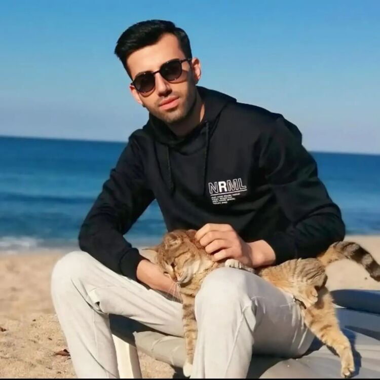  Alanya,   Enes, 25 ,   ,   