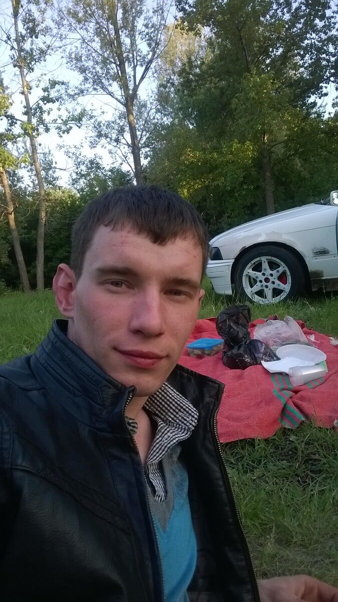  7438157  , 33 ,    