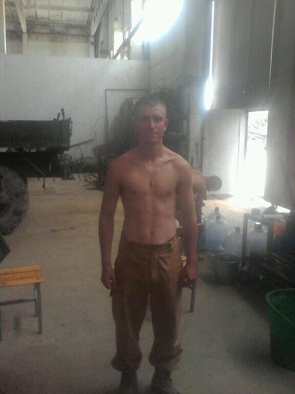  24605787  , 32 ,    