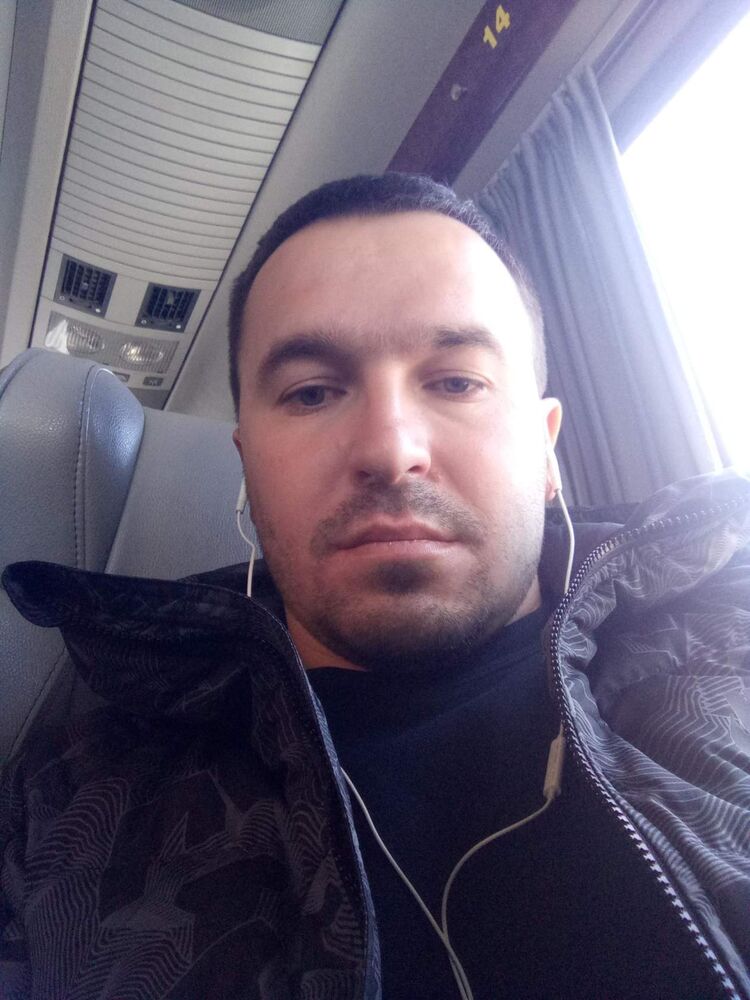  47343187  Maxim, 37 ,    --