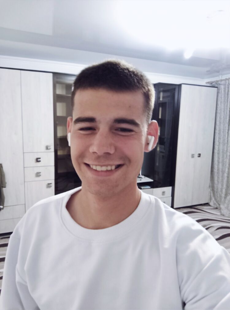 46647697  , 21 ,    