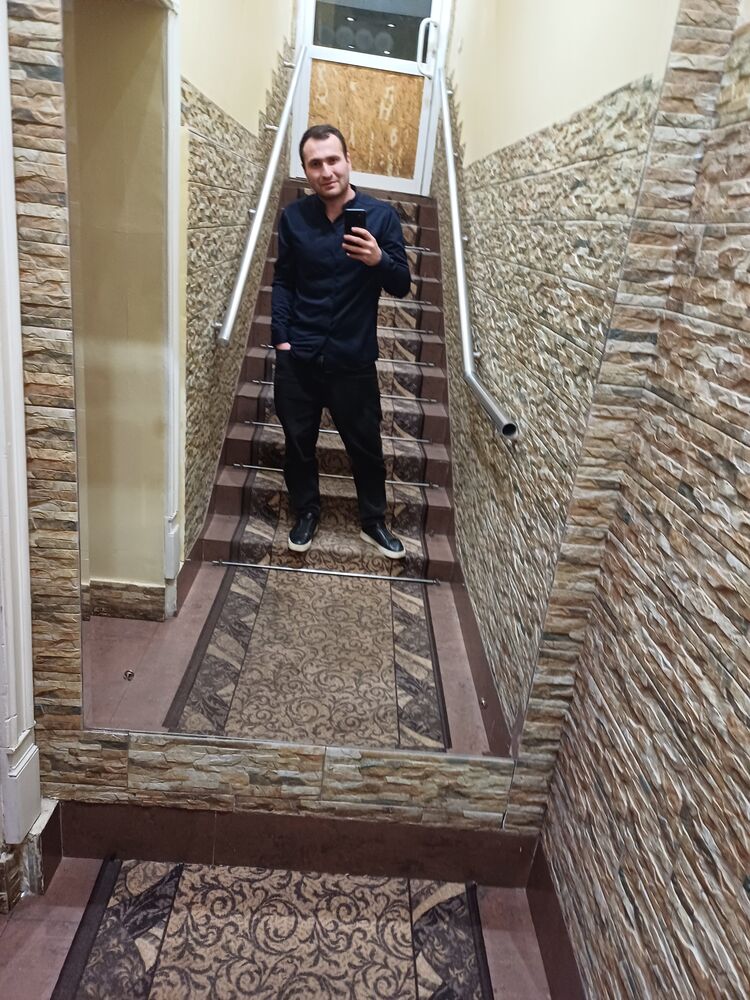  48269417  Zaur, 27 ,    
