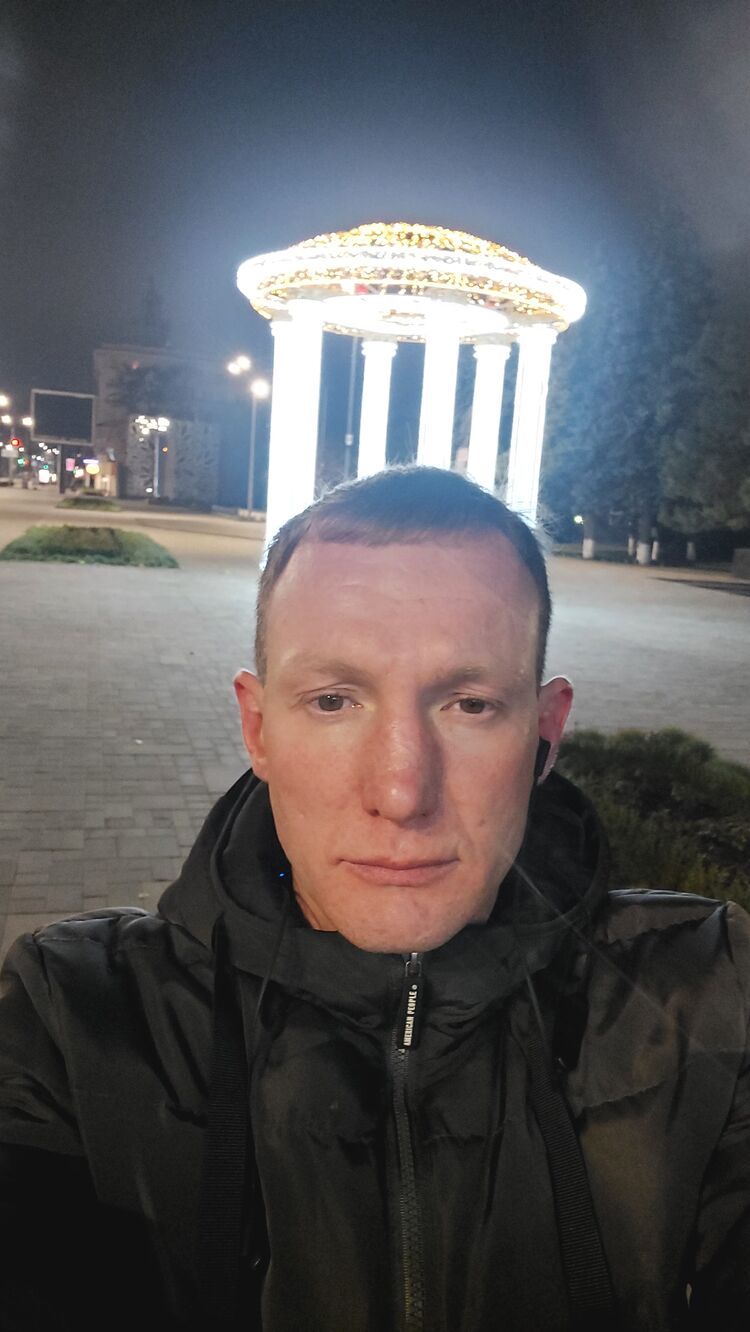  --,   Vladimir, 31 ,     , c 