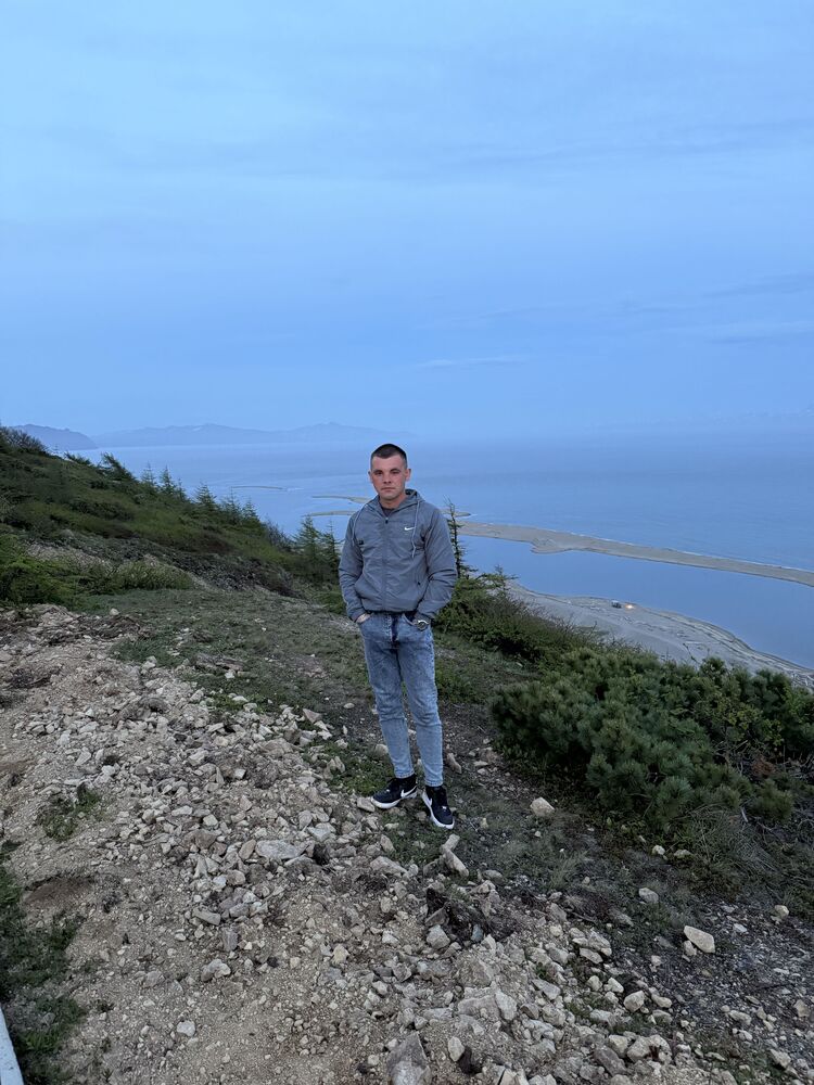  54416467  Andrei, 24 ,    