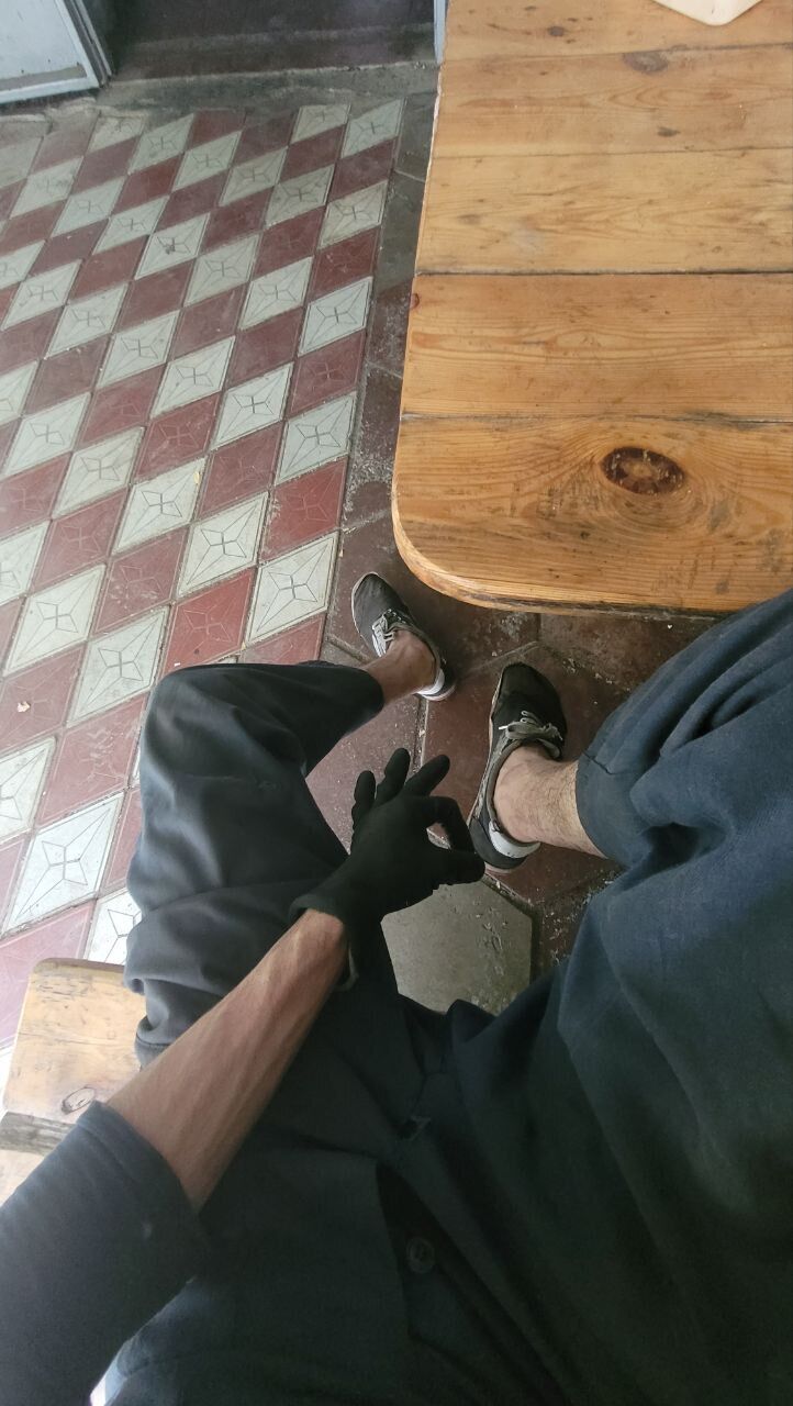  42204707  , 23 ,    