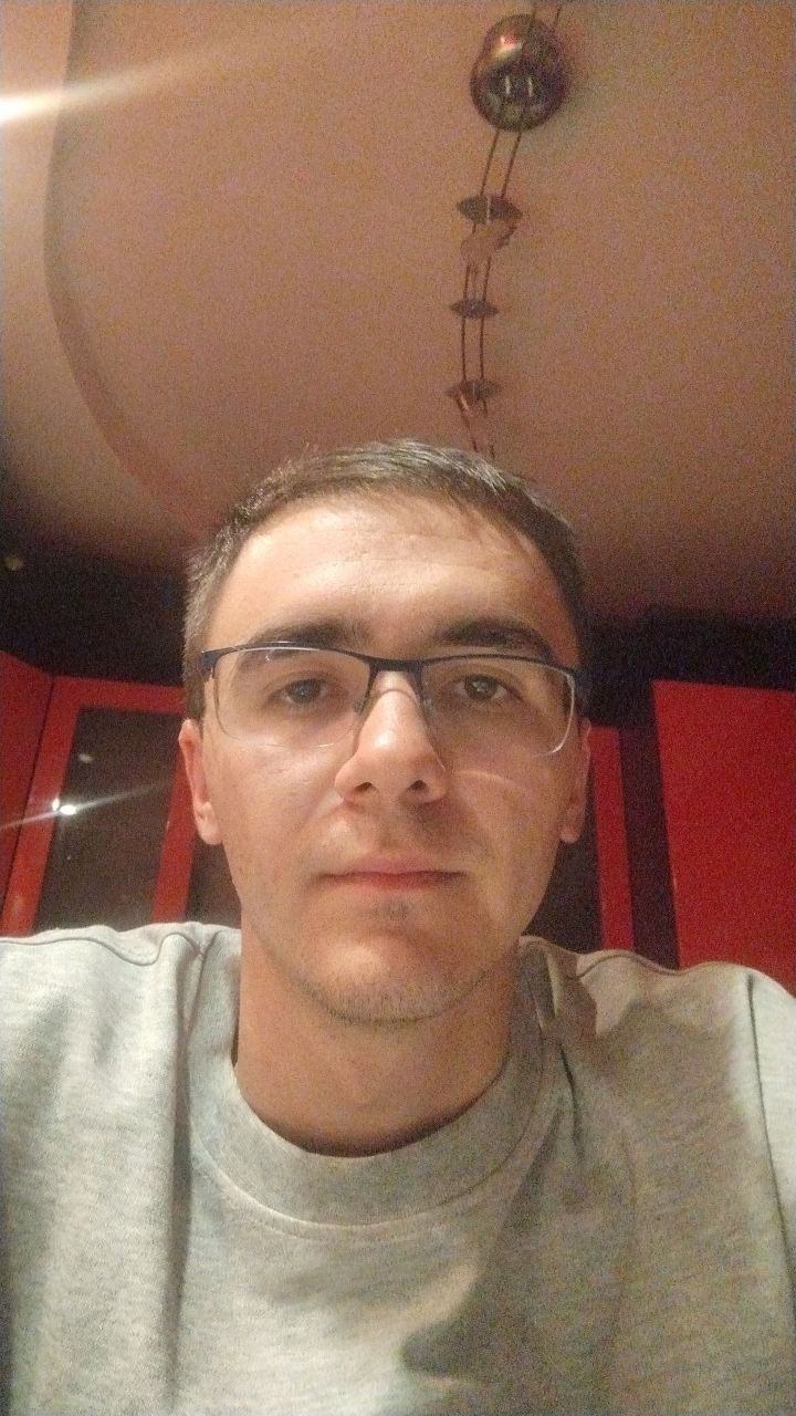  37807337  , 32 ,    