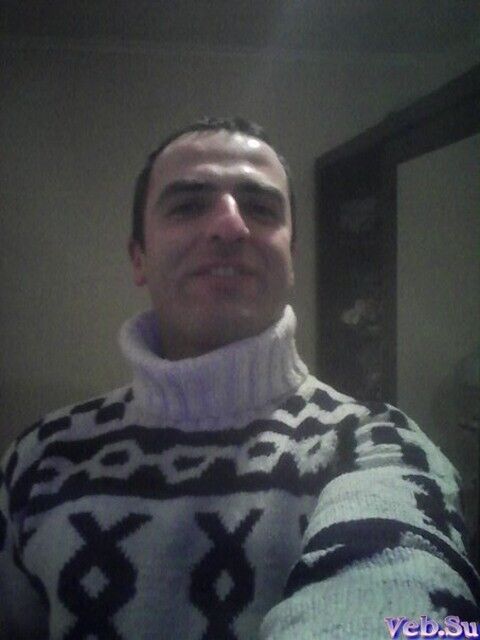  ,   Alexander, 42 ,   c 