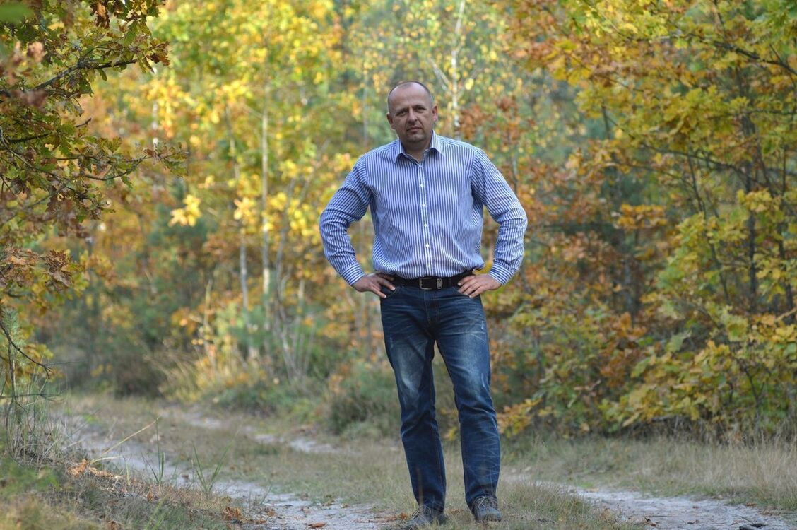  ,   Ivan, 48 ,   