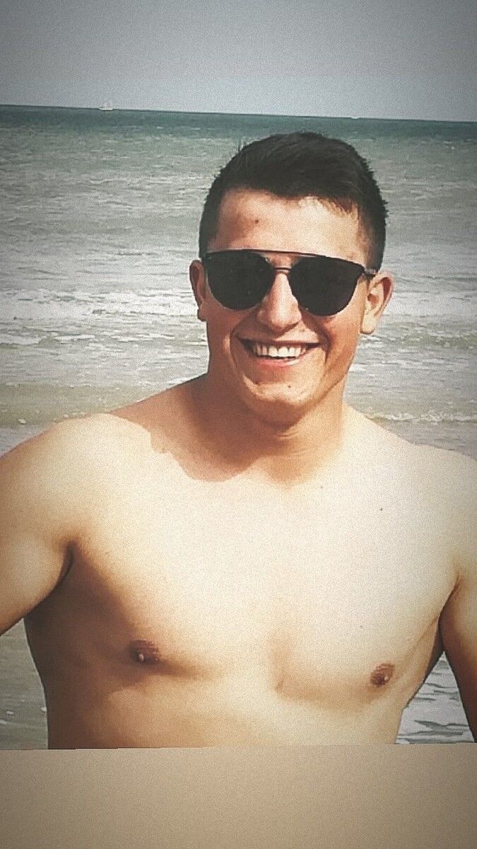  16273877  Petru, 28 ,    Algolsheim