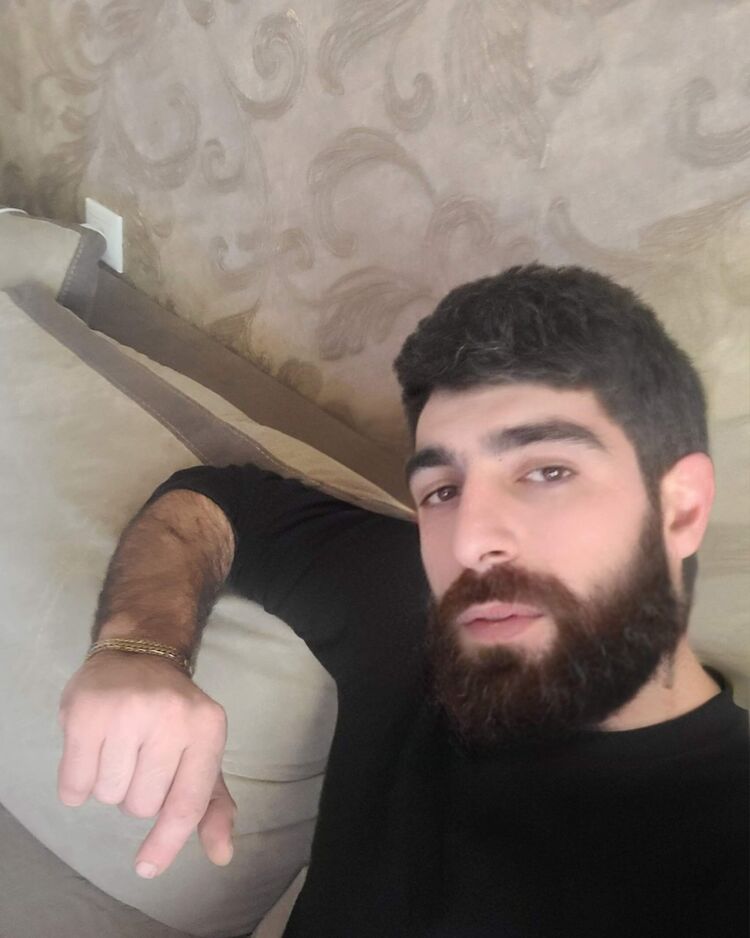 ���� 44590907 ������� A R T, 39 ���, ���� ���������� � �������