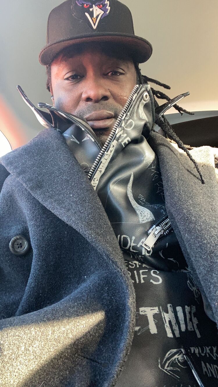  32613777  Shting, 46 ,    