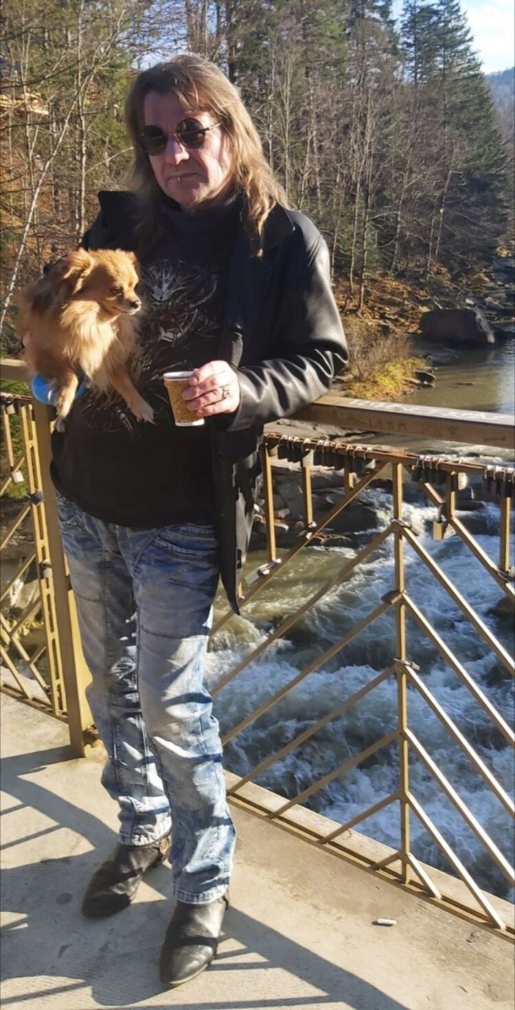  -,   , 42 ,   