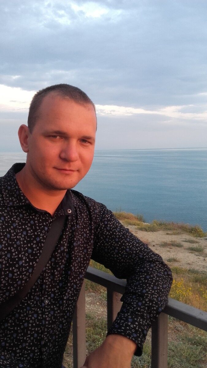  11480677  Andrey, 40 ,    