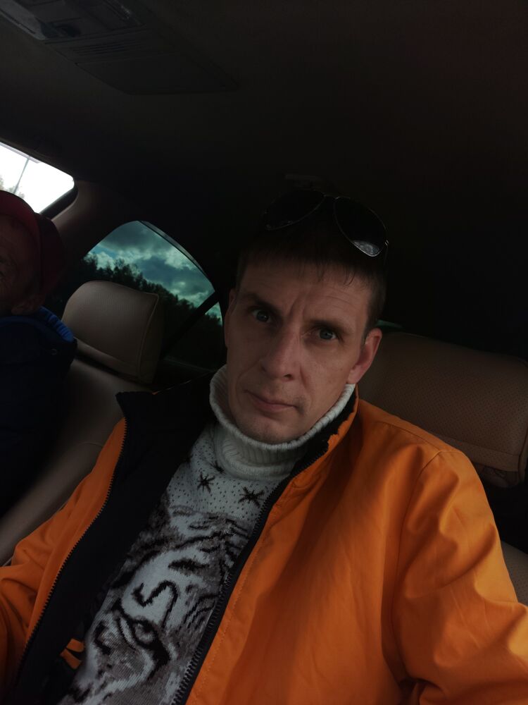  29482457  Alexander, 42 ,    