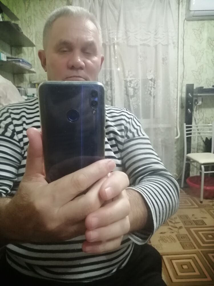 40696417  , 57 ,    