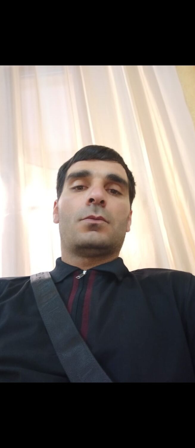  46438967  , 35 ,    