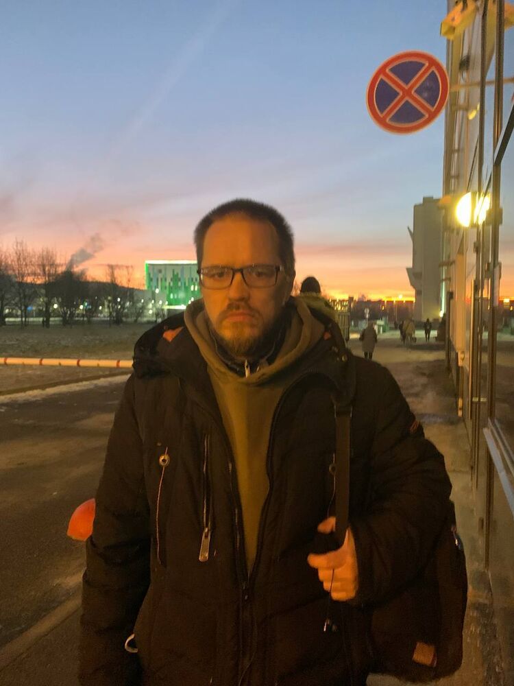  -,   Eduard, 45 ,     , c , 