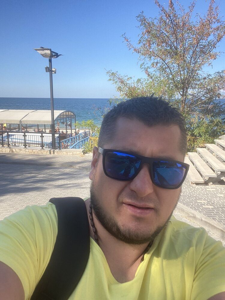  53821667  Yevgenij, 35 ,    