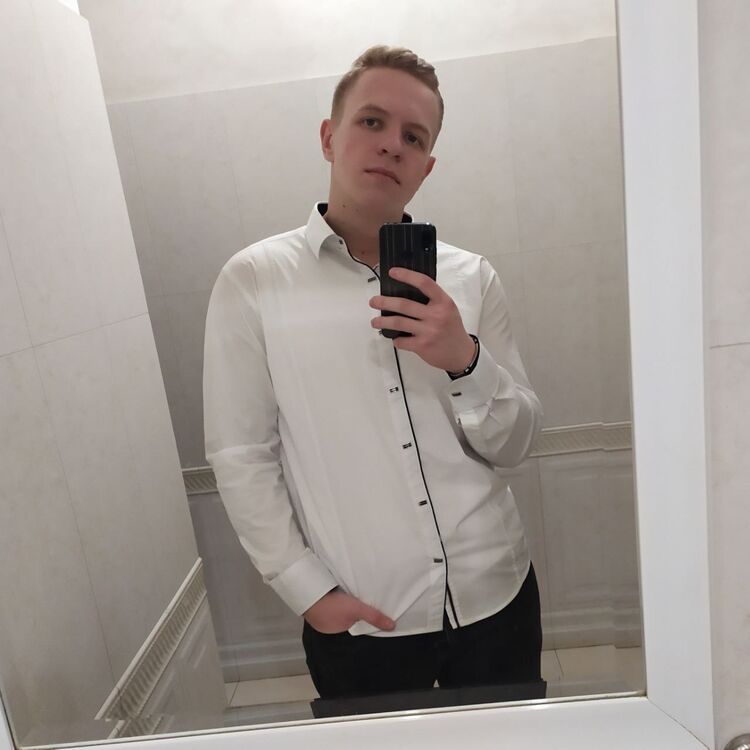  33438827  , 24 ,    