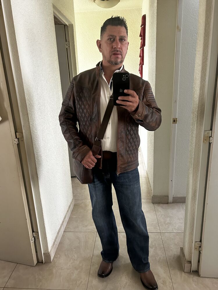  Tlalnepantla,   Ivan, 48 ,   ,   , c , 