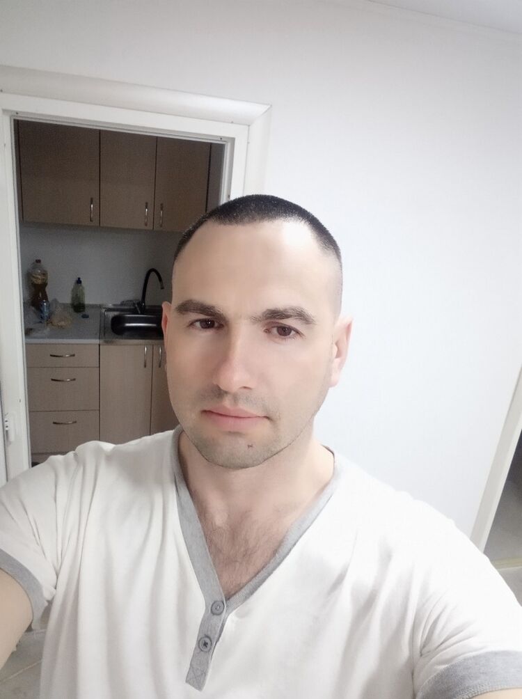  16469067  , 41 ,    