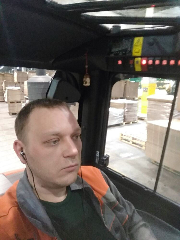  12883107  , 40 ,    